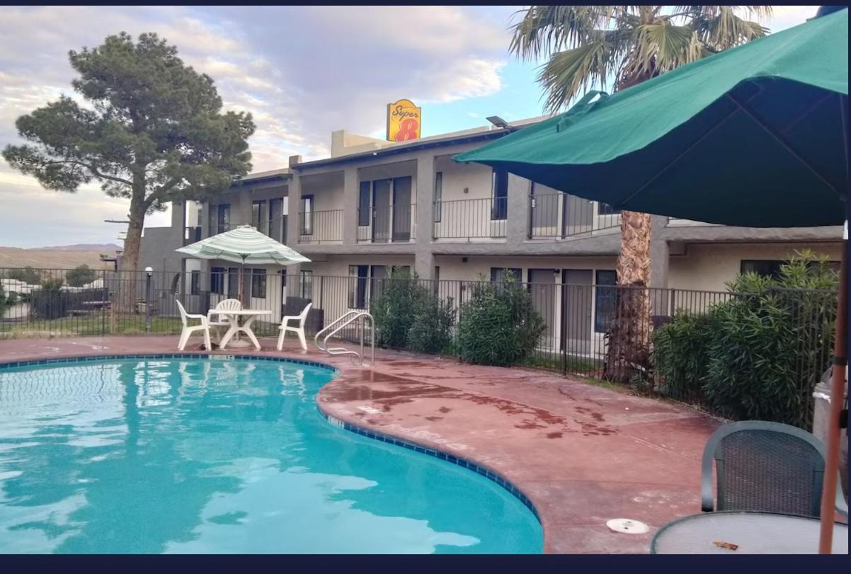 Super 8 By Wyndham Hotel Barstow