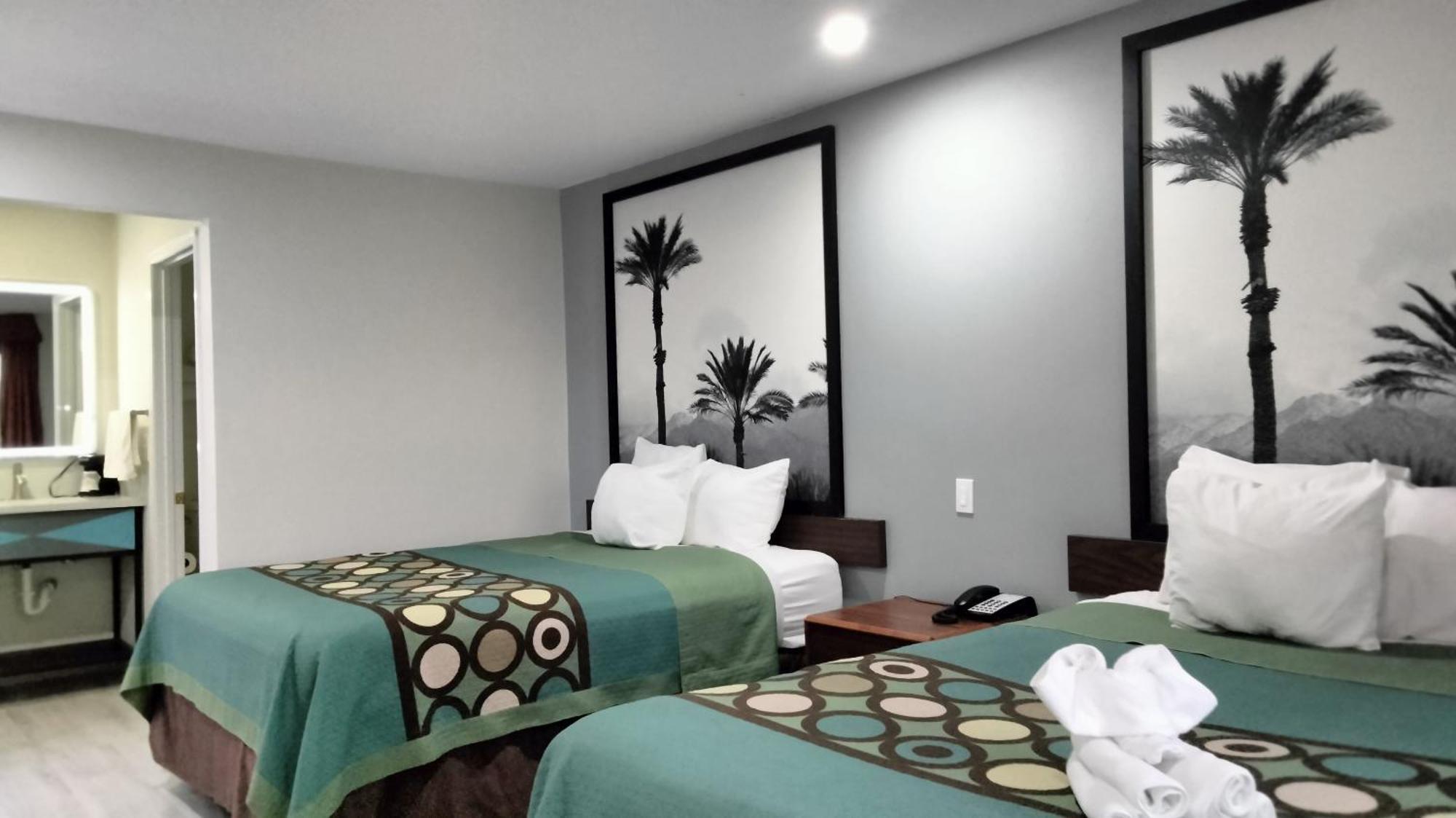 Super 8 By Wyndham Barstow