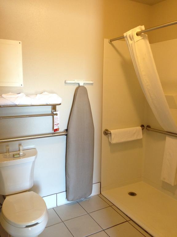 Super 8 By Wyndham Hotel Barstow