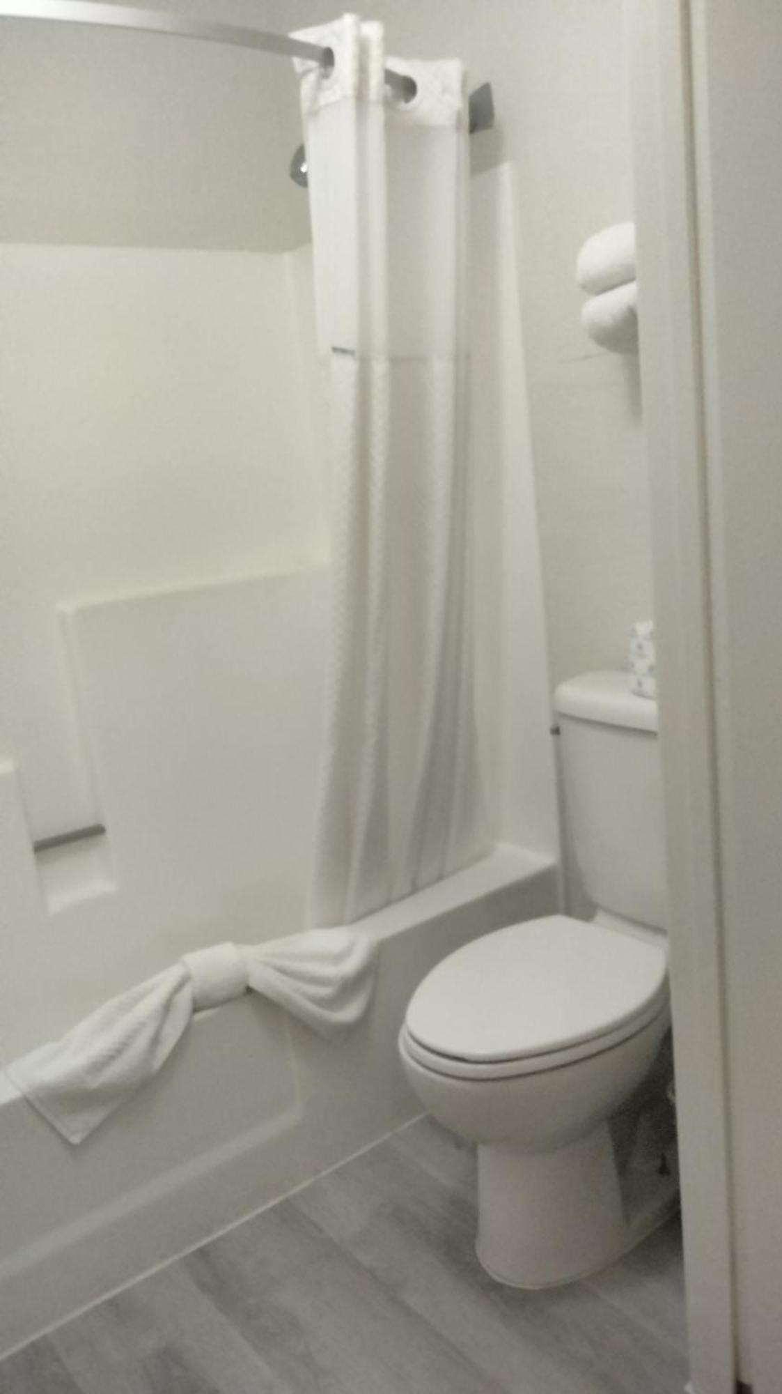 Super 8 By Wyndham 3*